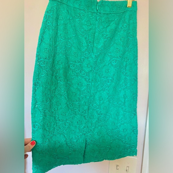 Maeve jersey lace pencil skirt from ANTHROPOLOGIE SIZE SMALL - Picture 2 of 7